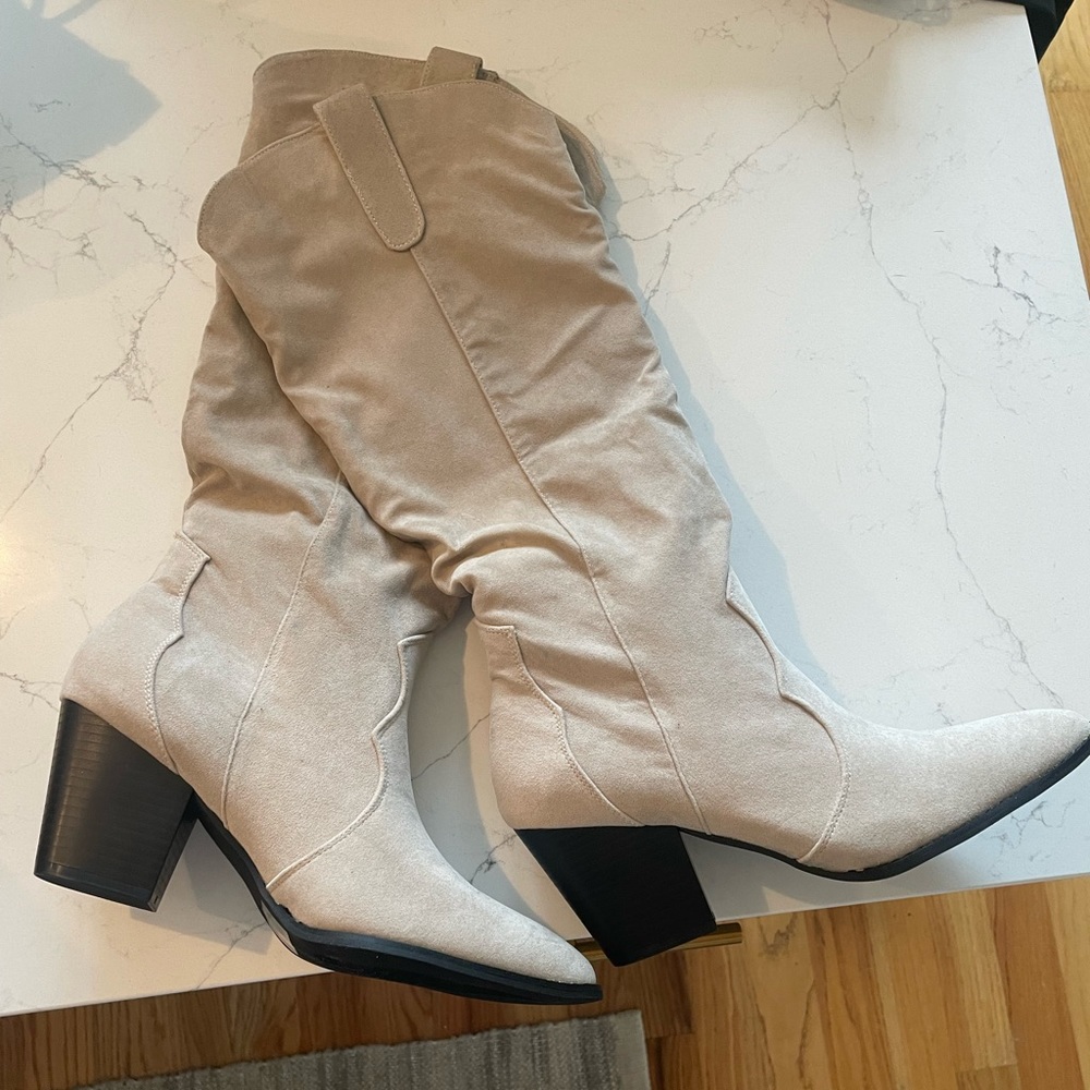 Faux suede Cowboy Boot